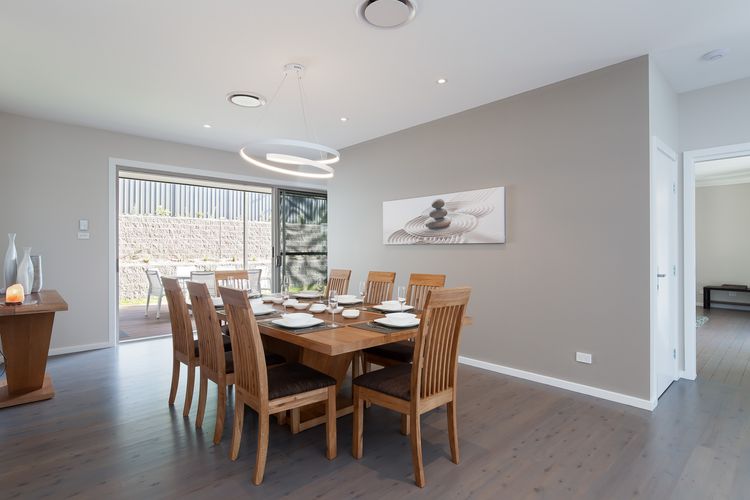 Iluka, 46 Soldiers Point Rd – Stunning Air Conditioned house with WIFI & Water Views