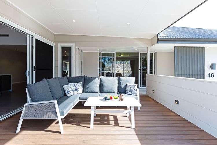 Iluka, 46 Soldiers Point Rd – Stunning Air Conditioned house with WIFI & Water Views