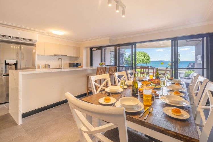 Florentine, 3/11 Columbia Cl – Lift, Linen and Sensational Waterviews