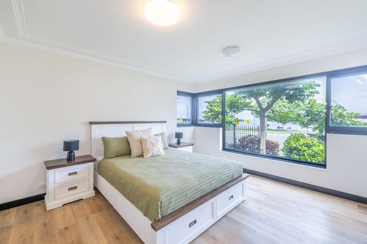 Florentine, 3/11 Columbia Cl – Lift, Linen and Sensational Waterviews