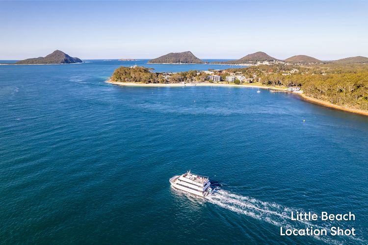 Florentine, 3/11 Columbia Cl – sensational views and air conditioning