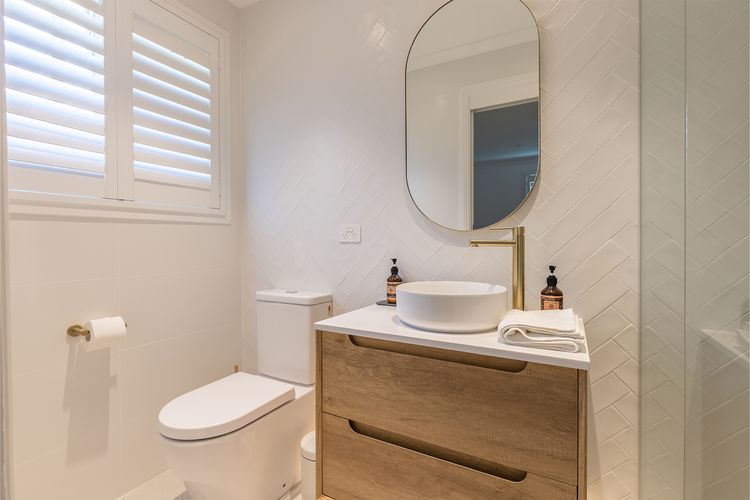 81 Horace St – WIFI, Pool and air conditioning