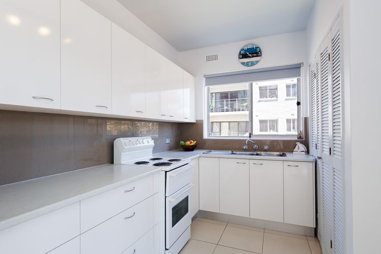 Krait Court, 1/6-8 Krait Cl – great 2 bedroom unit close to little beach