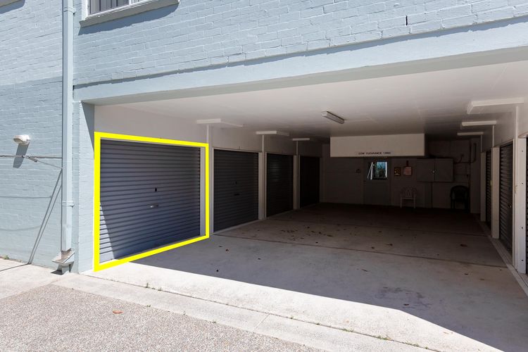 Krait Court, 1/6-8 Krait Cl – great 2 bedroom unit close to little beach