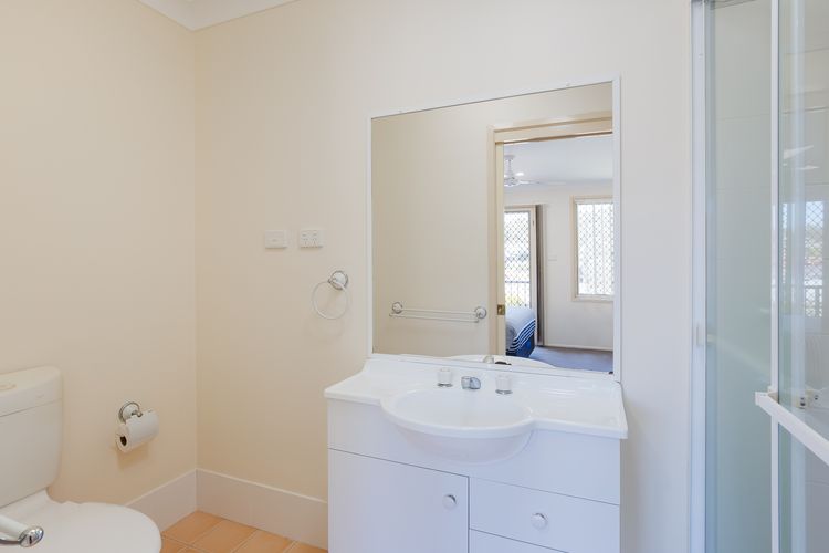 Clancys 149 Spinnaker Way – Air Con, Wi-Fi,