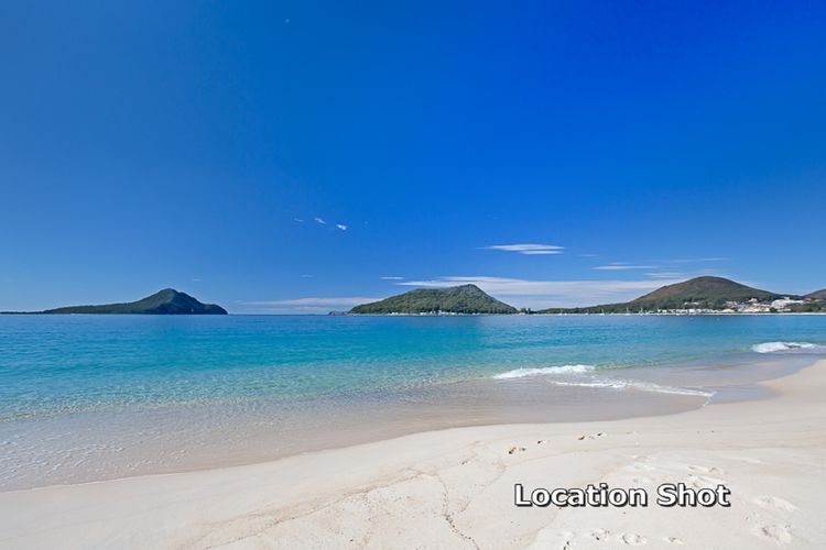 Luskin Lodge, 11/29 Weatherly Close – stunning water views