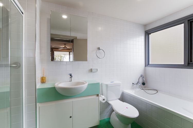Bayview Apartments 10/42 Stockton St – Stylish apartment with air conditioning and Wi-Fi conveniently located in the heart of Nelson Bay