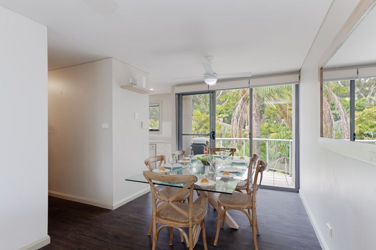 Bayview Apartments 10/42 Stockton St – Stylish apartment with air conditioning and Wi-Fi conveniently located in the heart of Nelson Bay