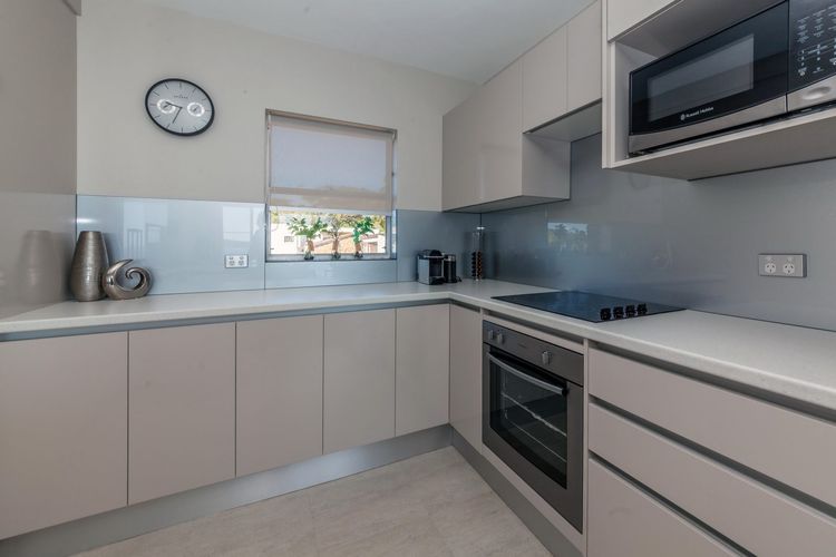 Shoalhaven 4/28 Voyager Cl – waterfront unit with stunning views and Wifi