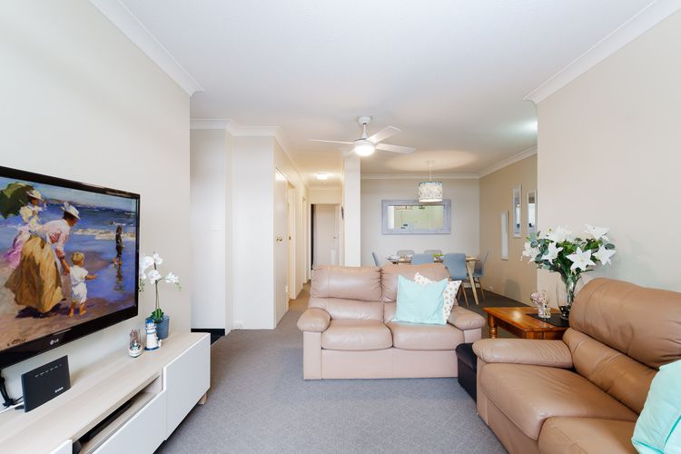 The Commodore, 22/9 Donald St – Wi-Fi, Air Conditioning