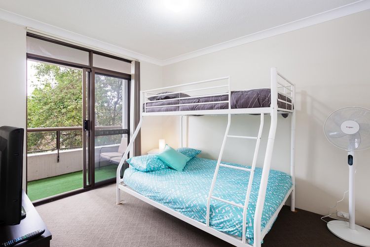 The Commodore, 22/9 Donald St – Wi-Fi, Air Conditioning