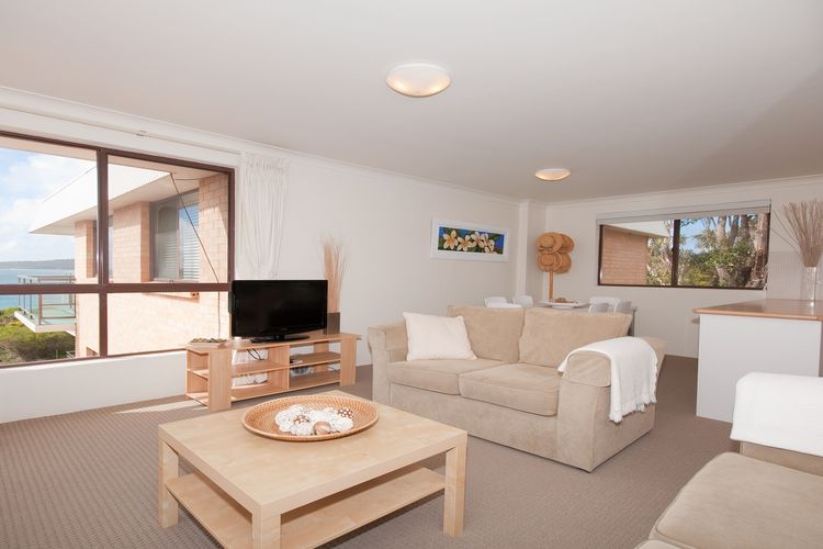 Promenade 11, 8 Intrepid Close – air conditioned unit with beautiful water views