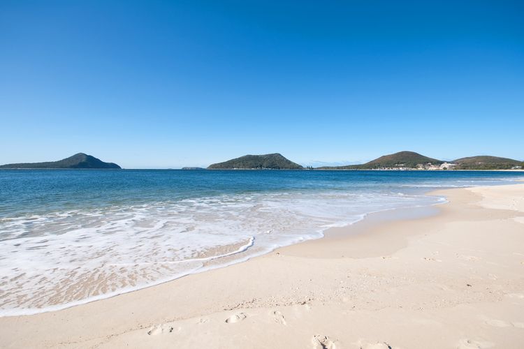 Promenade 11, 8 Intrepid Close – air conditioned unit with beautiful water views