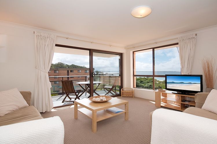 Promenade 11, 8 Intrepid Close – air conditioned unit with beautiful water views