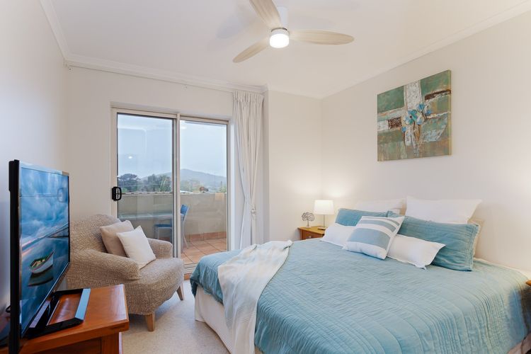 101 The Breakwater 2 Messines – Linen, Wifi, Air con