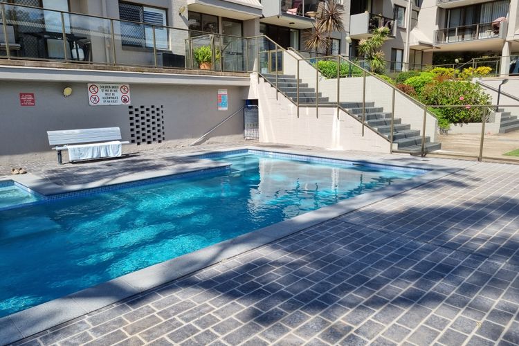 The Poplars, 2/36 Magnus Street – Comfortable Unit With Air Conditioning and Wi-Fi