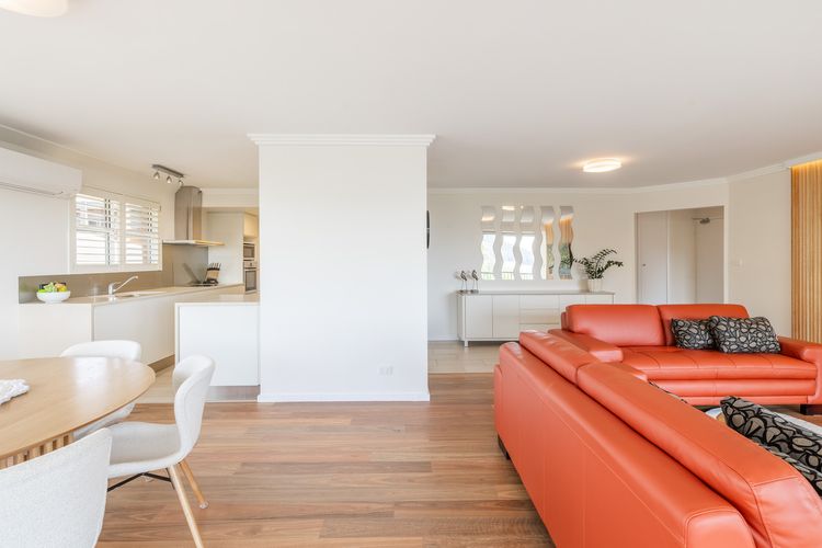 Albacore, 5  12-14 Ondine Close – waterfront, pool, lift & views