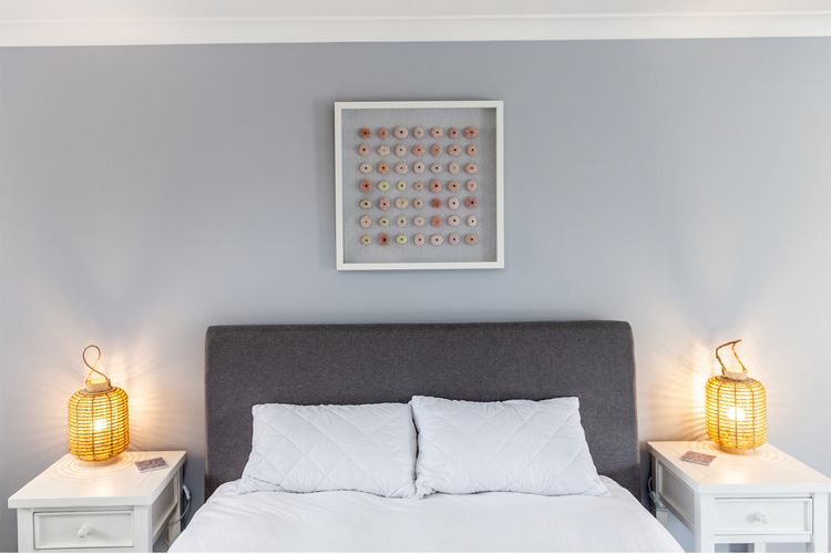 Kristie Court 3, 7 Weatherly Close with air con and close to the beach