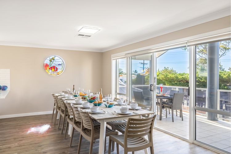 Dolphin Lagoon, 196 Soldiers Pt Rd – Luxury Escape