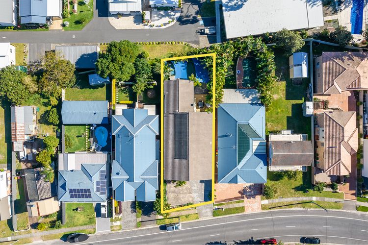 Dolphin Lagoon, 196 Soldiers Pt Rd – Luxury Escape