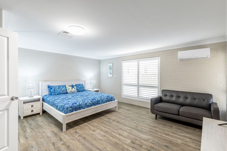 Dolphin Lagoon, 196 Soldiers Pt Rd – Luxury Escape