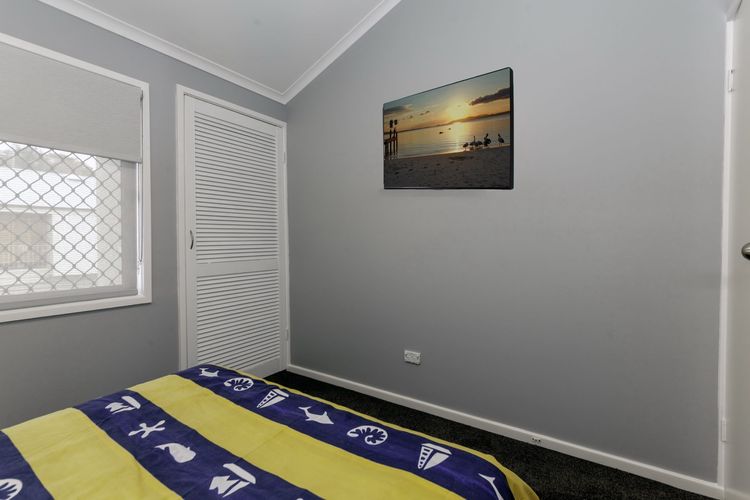 Bay Parklands 4, 2 Gowrie Avenue – pool & tennis court