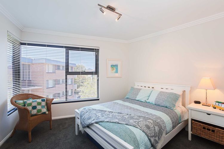 Florentine, 12/11 Columbia Close – WIFI, Aircon, spectacular views