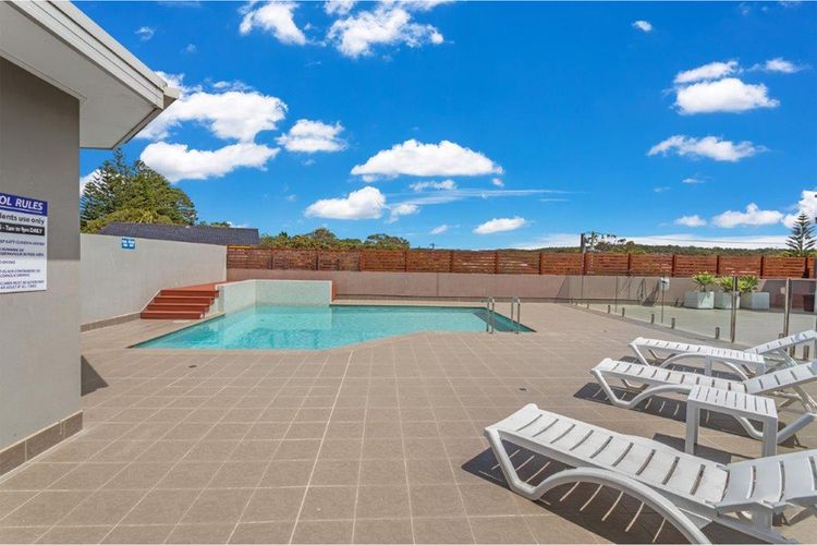 Villa Serene, 3/6-10 Market Street –  Surfside Apartments WiFi, water views, Air Con,  Pool