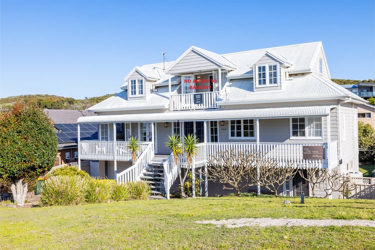 43 Squire Street, Fingal Bay
