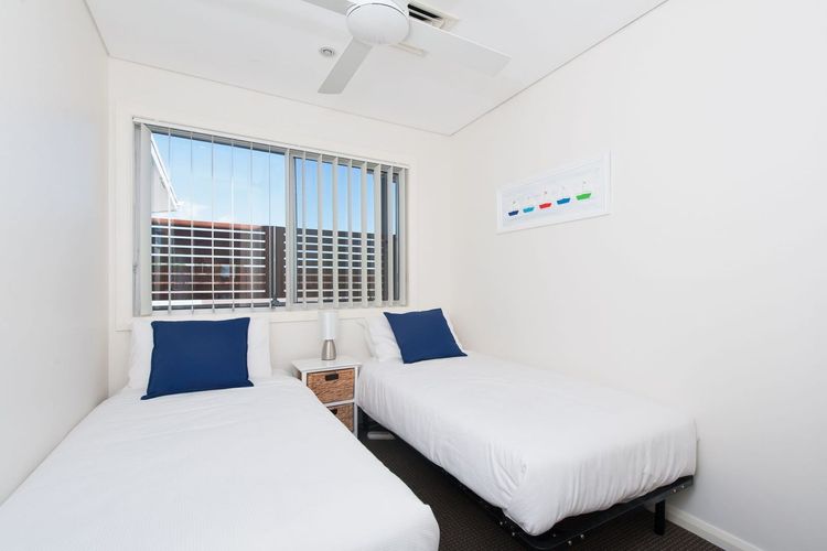 Barefoot Bliss 4/6-10 Market Street – Surfside Apartments