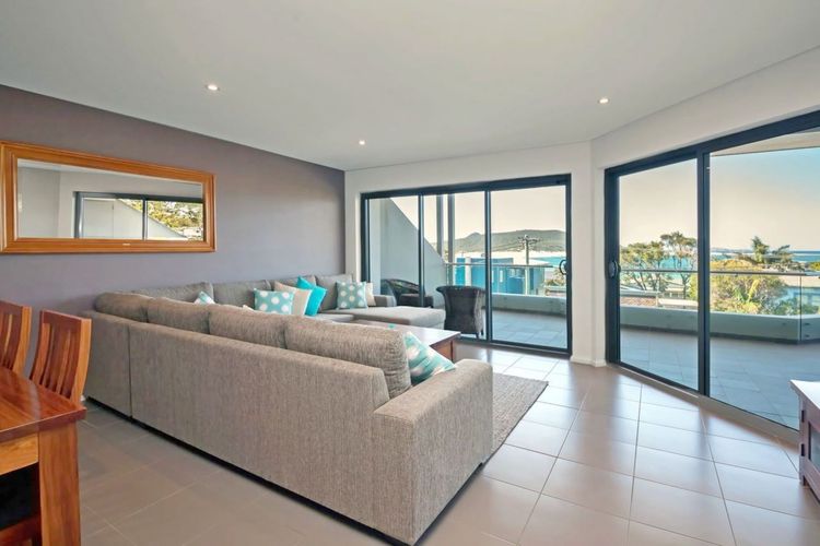 Barefoot Bliss 4/6-10 Market Street – Surfside Apartments