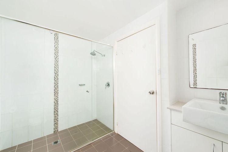 Barefoot Bliss 4/6-10 Market Street – Surfside Apartments
