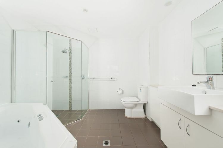 Barefoot Bliss 4/6-10 Market Street – Surfside Apartments