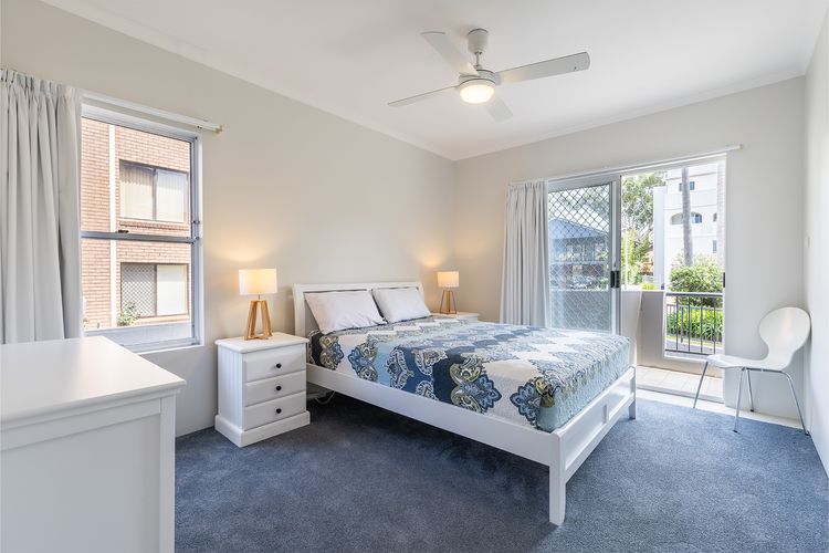 Albacore 1, 12-14 Ondine Close – waterfront, pool, lift & views