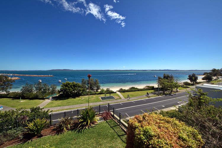 Kiah, 12/53 Victoria Pde – Panoramic water views, WIFI and Air Con