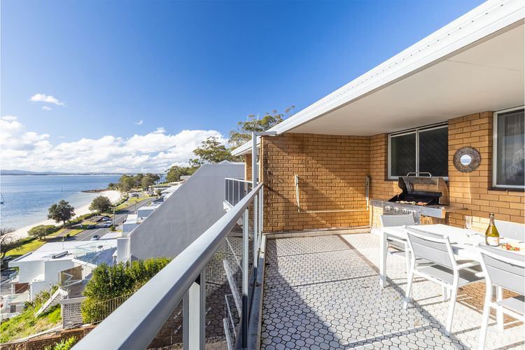 Kiah, 12/53 Victoria Pde – Panoramic water views, WIFI and Air Con