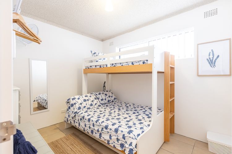 4 Bay Village, 51 Shoal Bay Rd