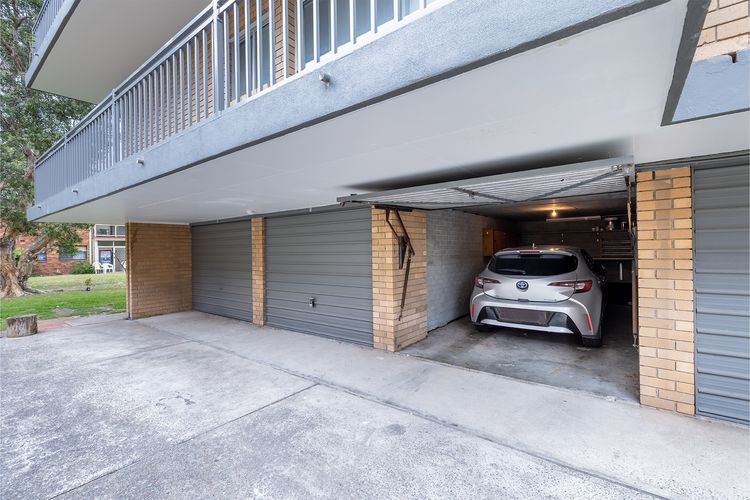 Veronica Court 2, 4 Weatherly Cl – Between Little Beach & Shoal Bay Beach, WiFi & Aircon