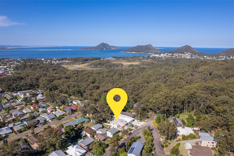 Sea Breeze, 1/23 Stubby St Nelson Bay – Pet Friendly duplex with boat parking, air con and wi-fi