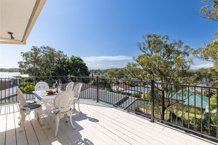 Sea Breeze, 1/23 Stubby St Nelson Bay – Pet Friendly duplex with boat parking, air con and wi-fi