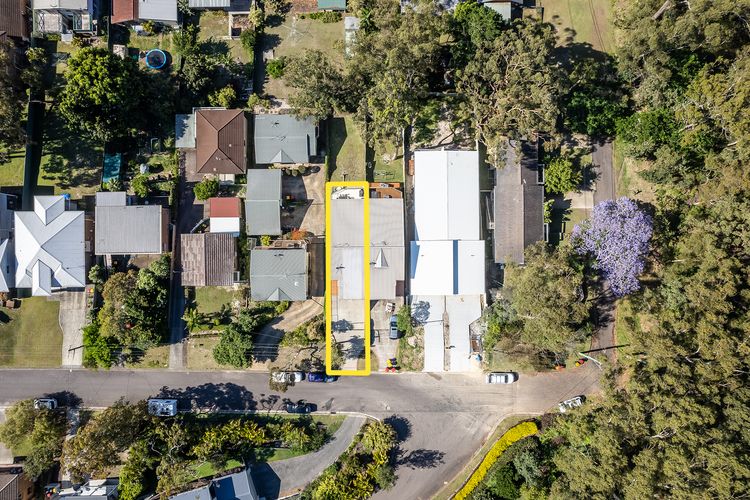 Sea Breeze, 1/23 Stubby St Nelson Bay – Pet Friendly duplex with boat parking, air con and wi-fi