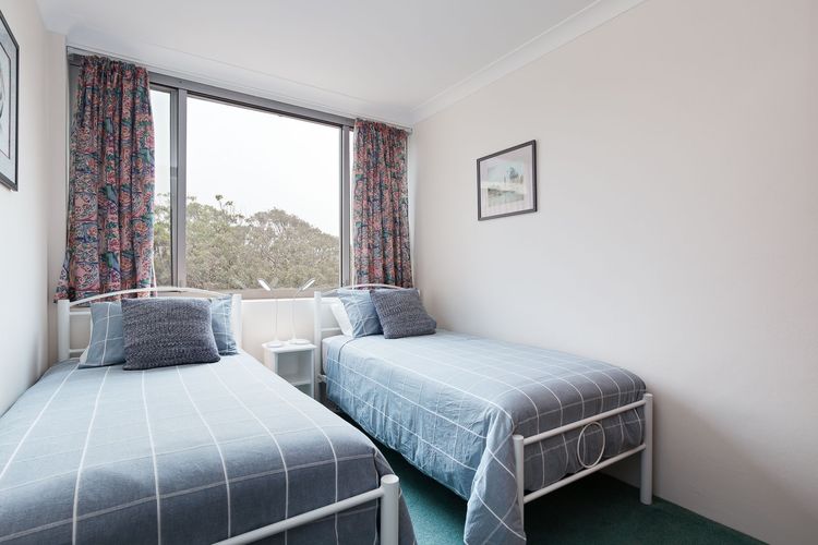 Ocean Shores, 12/27 Weatherly Cl – Waterfront Unit with Sensational Water Views, NBN Internet (WIFI) & Air Conditioning