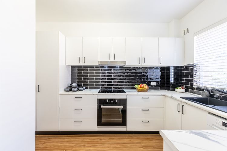 Veronica Court 1, 4 Weatherly Cl – Aircon