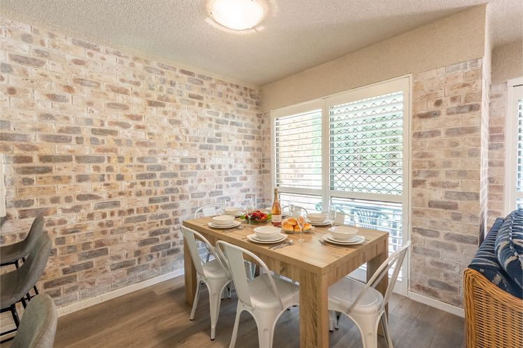 Bay Parklands, 39/2 Gowrie Ave – close to waters edge