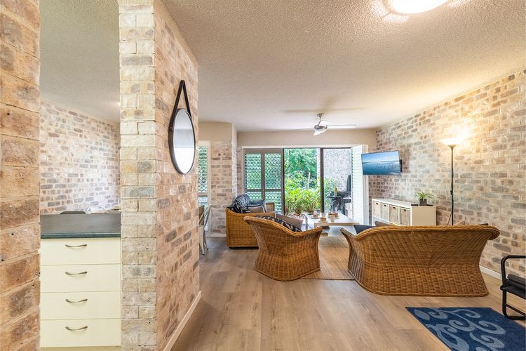 Bay Parklands, 39/2 Gowrie Ave – close to waters edge