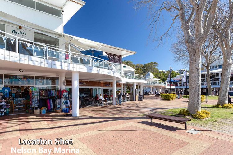 Dolphin Cove 8, 2-6 Government Rd – Air conditioning, Wi-Fi, lift, secure parking and close to town