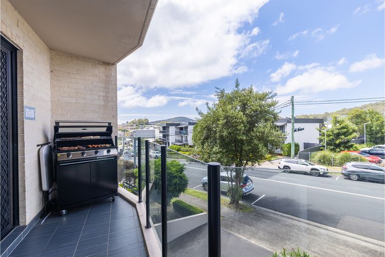 Dolphin Cove 8, 2-6 Government Rd – Air conditioning, Wi-Fi, lift, secure parking and close to town