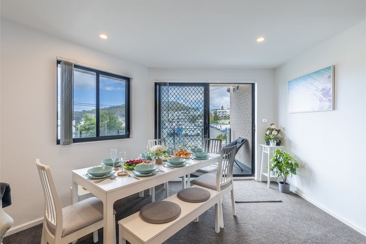Dolphin Cove 8, 2-6 Government Rd – Air conditioning, Wi-Fi, lift, secure parking and close to town