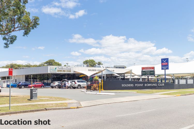 15 Oasis Close, Soldiers Point