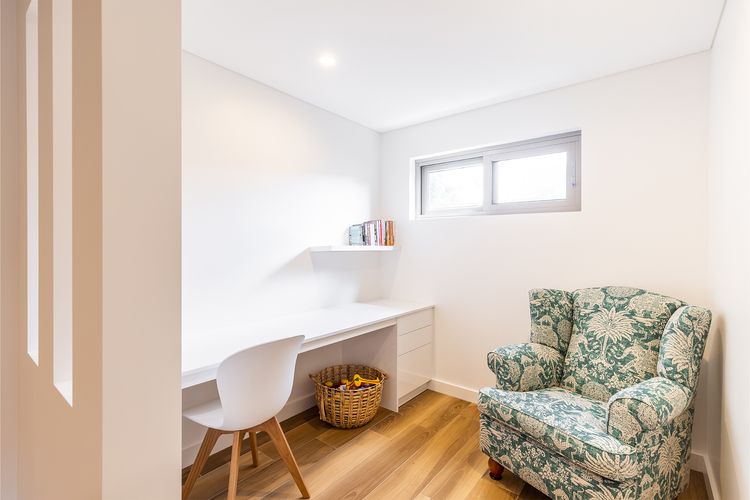 5 Kingfisher, 5-7 Ondine Close, Nelson Bay, luxury apartment with WIFI and air conditioning